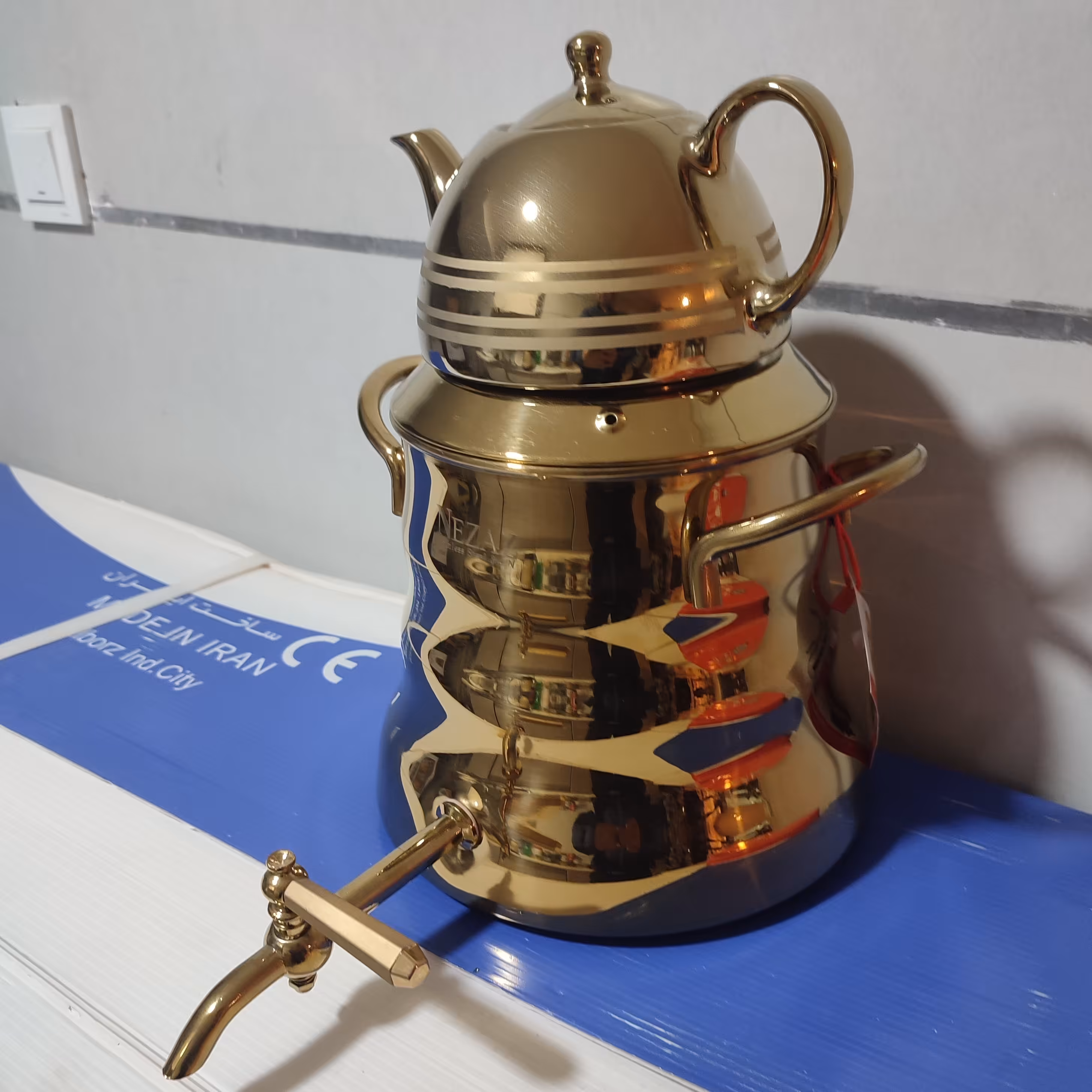 کتری وقوری نزاز از کد 3033برند باکیفیت ضمانتی