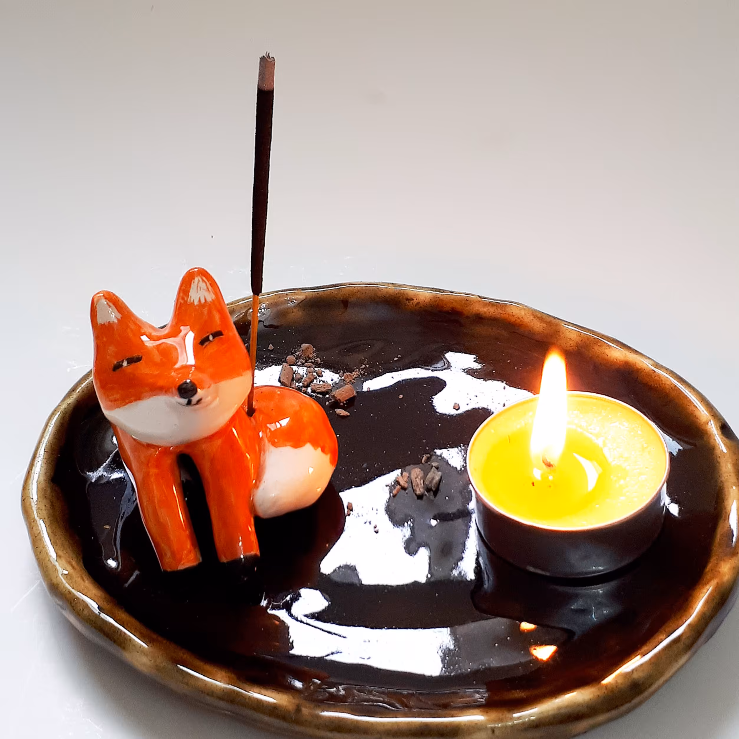 عودسوز و جاشمعی سرامیکی کاملا دستساز 