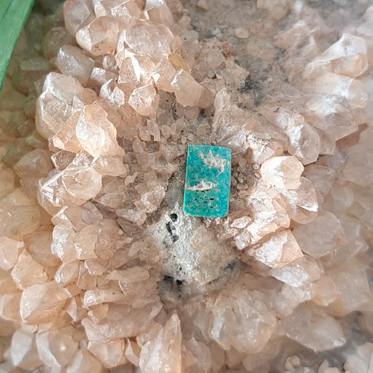 فیروزه نیشابور کد 843