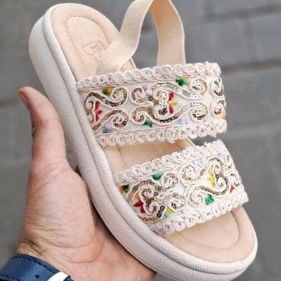 صندل گلدوزی طبی