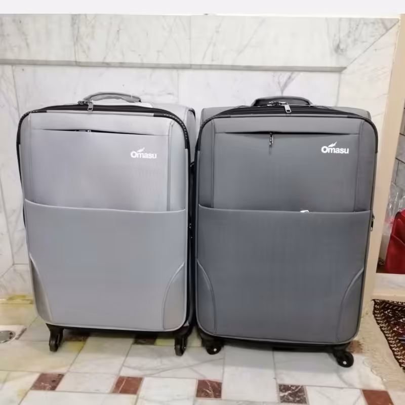 چمدان اوماسو سه تکه نقره ای