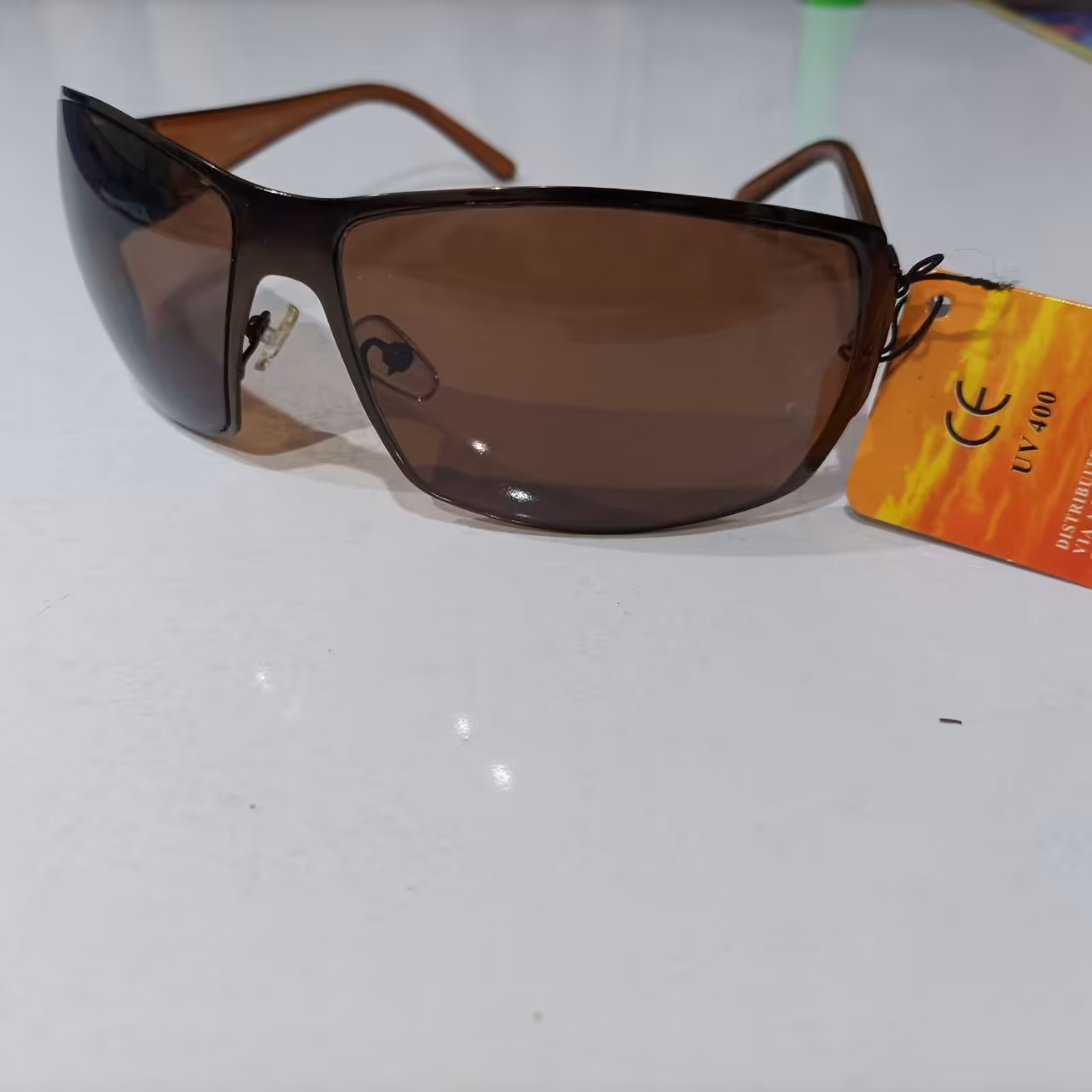 عینک آفتابی کد 250 عینک آفتابی uv400 عینک طرح ایتالیا عینک اورجینال اکسسوری زیور آلات عینک ارزان عینک طبی مدوپوشاک عینک 