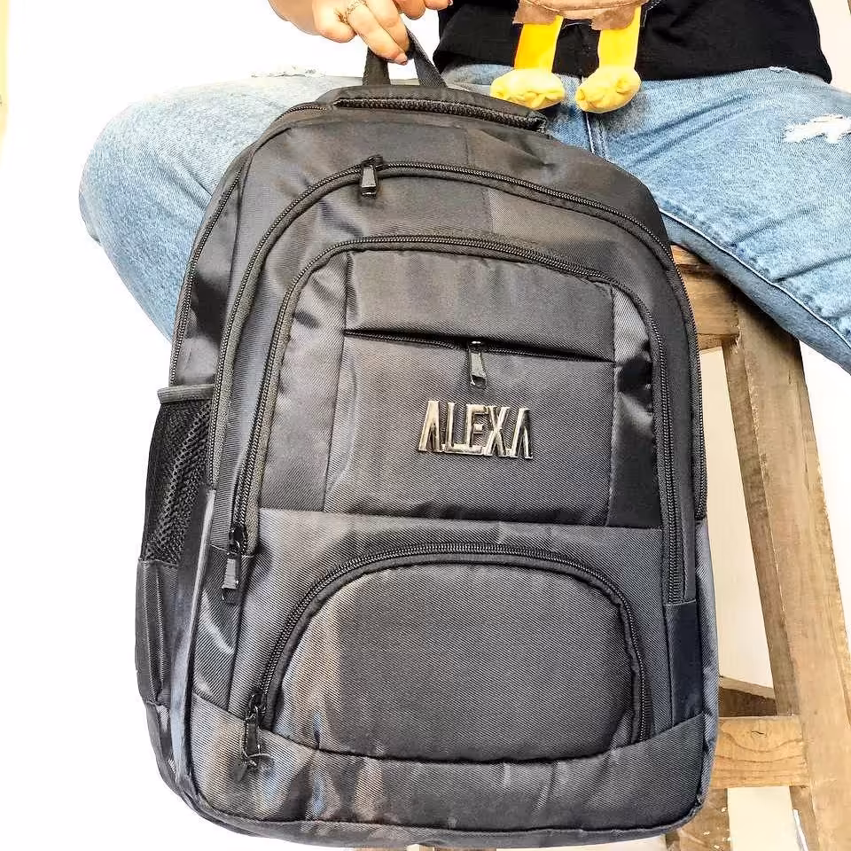 کد 9
کوله مدرسه ای 