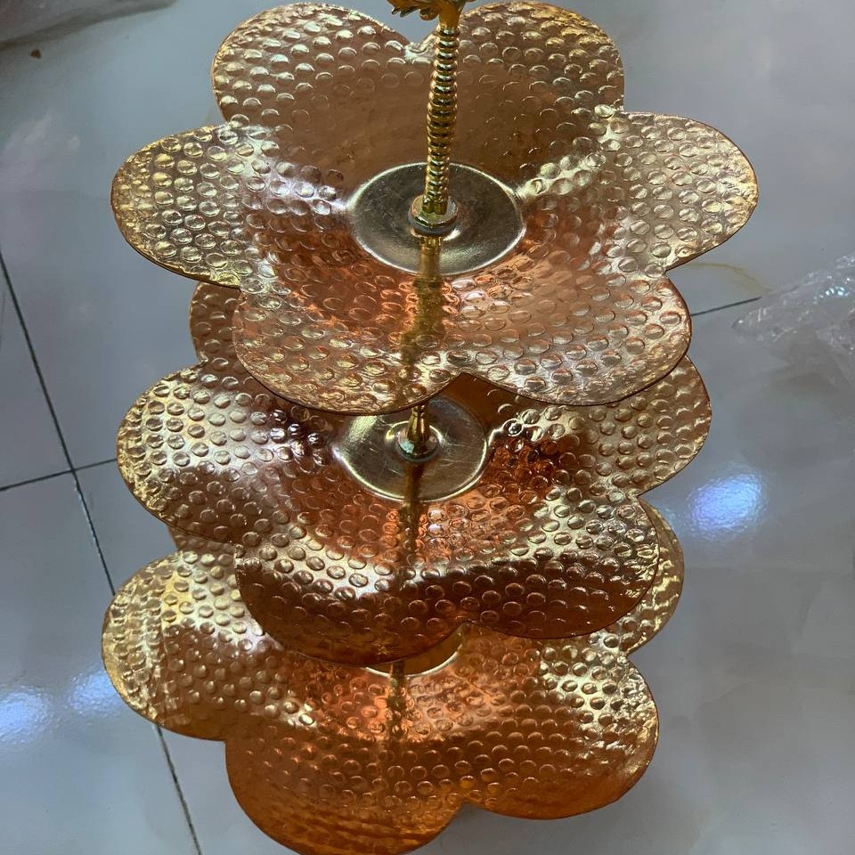 شیرینی خوری مسی سه طبقه طرح گل