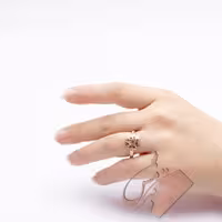 انگشتر مسی قلمزنی طرح گل 