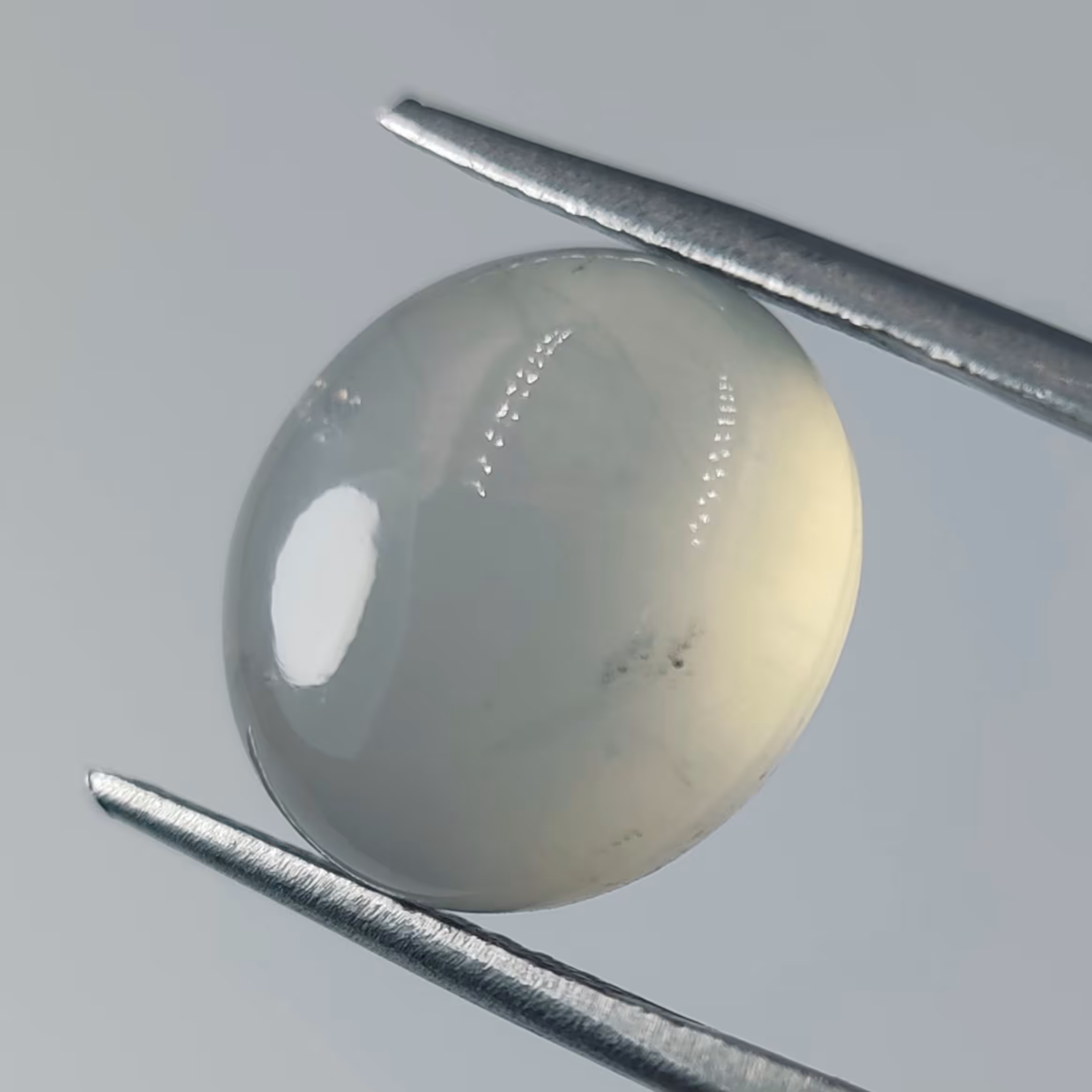 نگین سنگ کوارتز نیمه شفاف معدنی