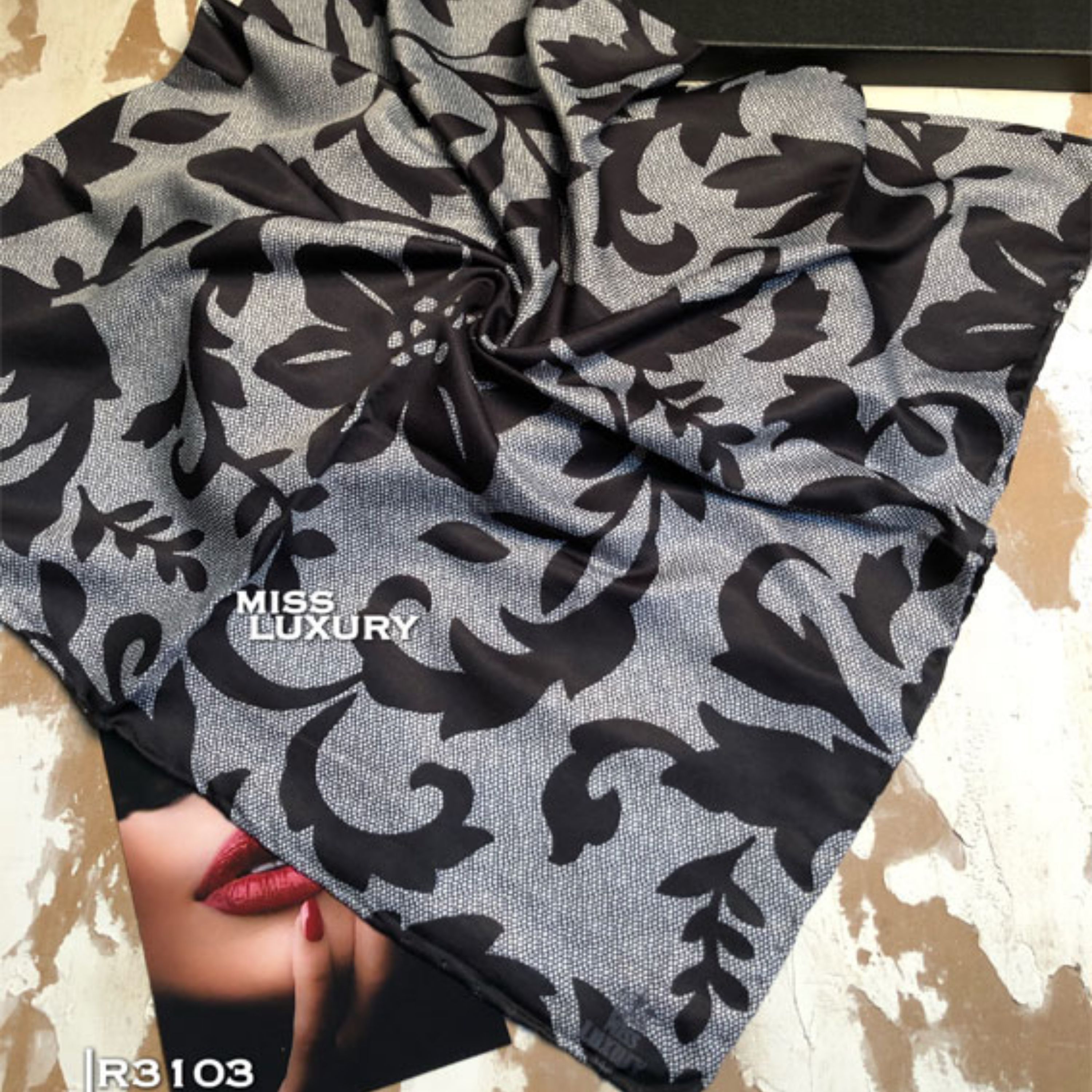 روسری توییل نخ اعلا R3103