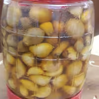 سیر ترشی با سرکه طبیعی