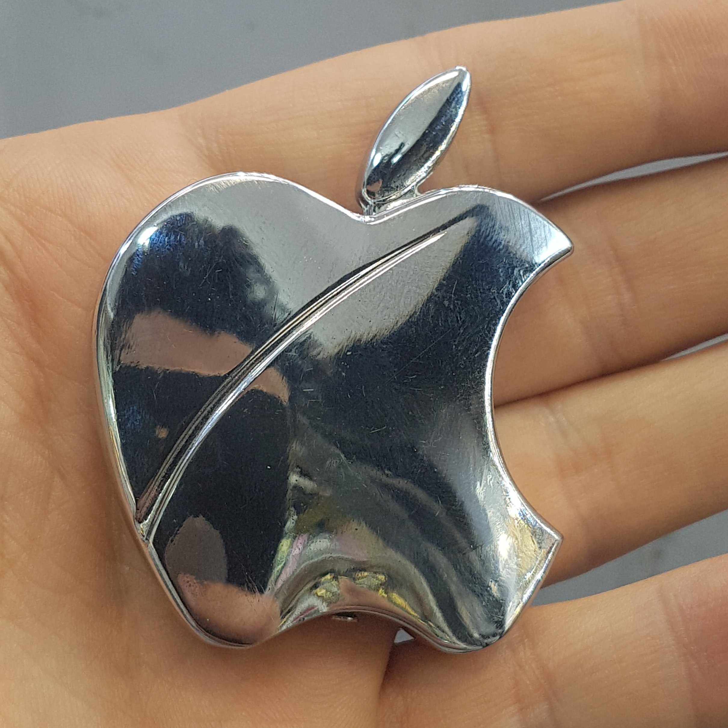 فندک اسپرت طرح اپل شعله ای گازی