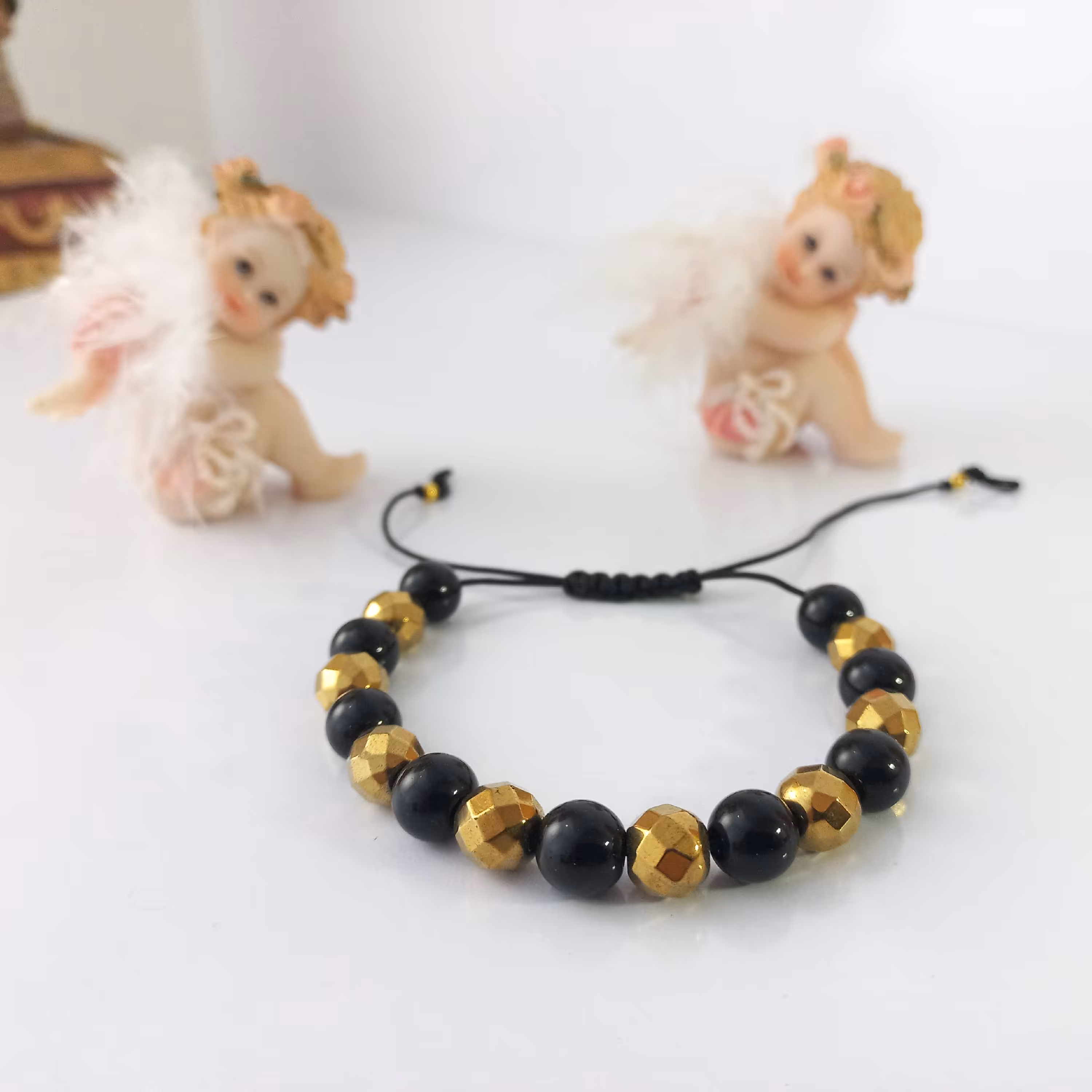 دستبند مهره ای و حدید کد 01