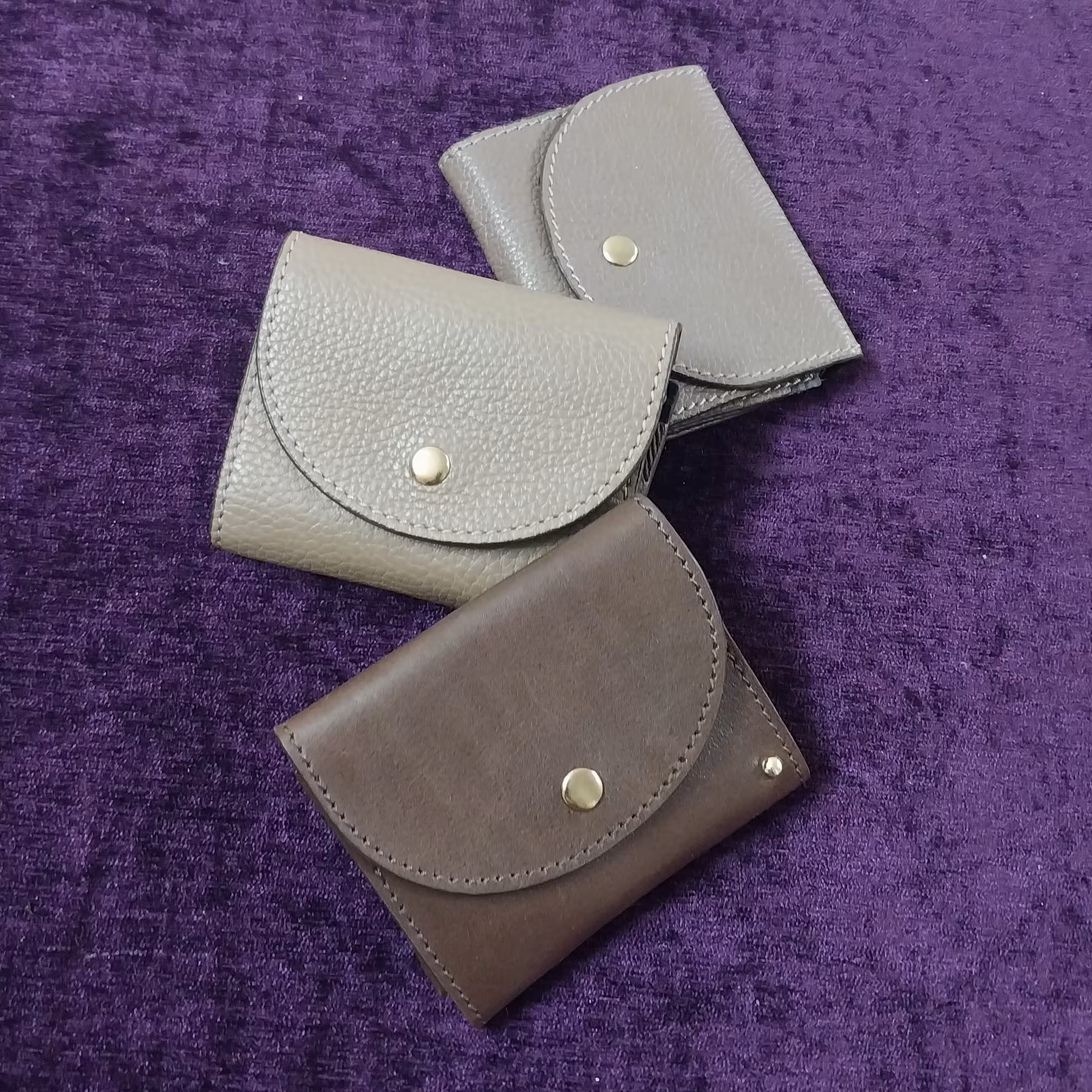 جا کارتی چرمی کشویی