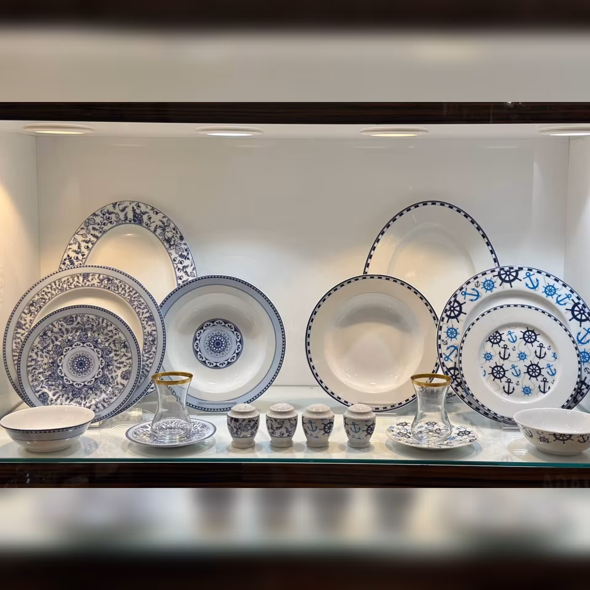 سرویس چینی 6 نفره 2023