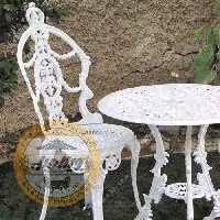 میز و صندلی ویلایی آلومینیومی 4 نفره گل مینا ارسال به روش پس کرایه 