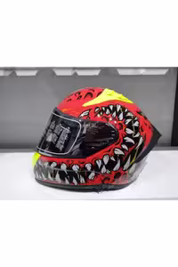 کلاه کاسکت موتورسیکلت چند رنگ موتور ایمنی Pro 801 Demon Red Yellow با عینک آفتابی ام تی اس MTS