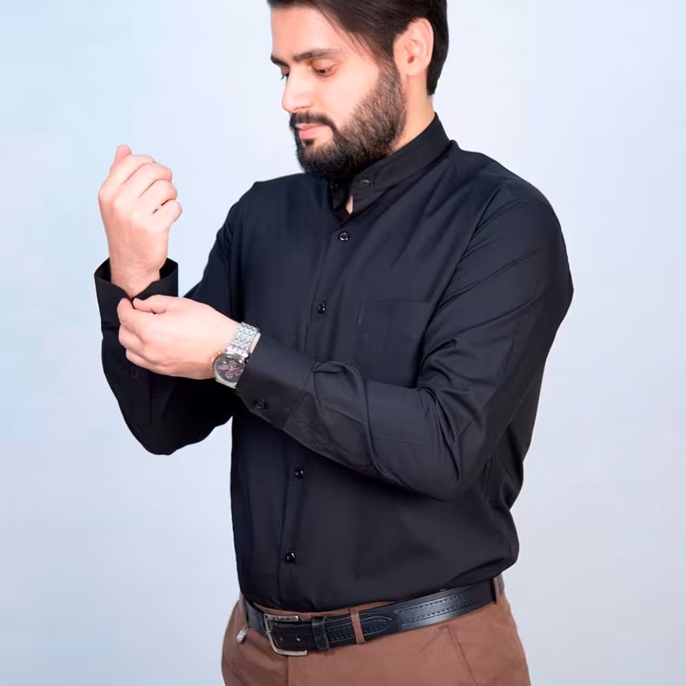 مشکی یقه دیپلمات