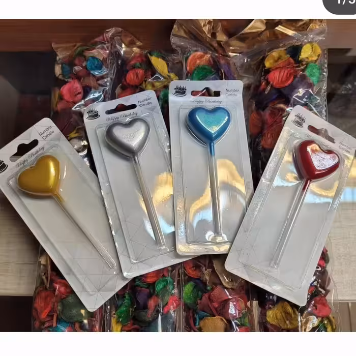 شمع طرح قلب 4 رنگ طلایی نقره ای ابی قرمز بسیار جذاب 