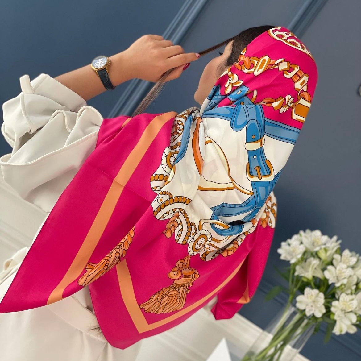 روسری ابریشم کجراه سرخابی درجه یک لیز نیست