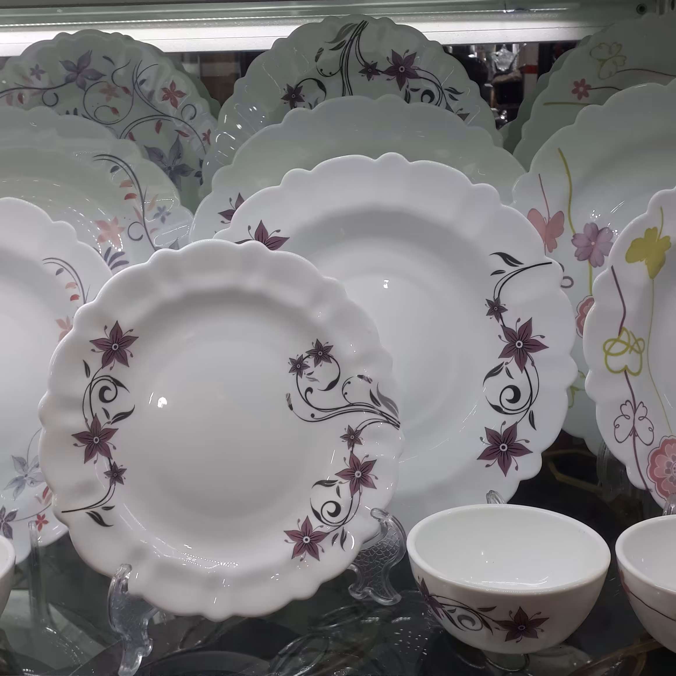 سرویس آرکوپال 6نفره آیروپال 25پارچه گرد لب کنگره