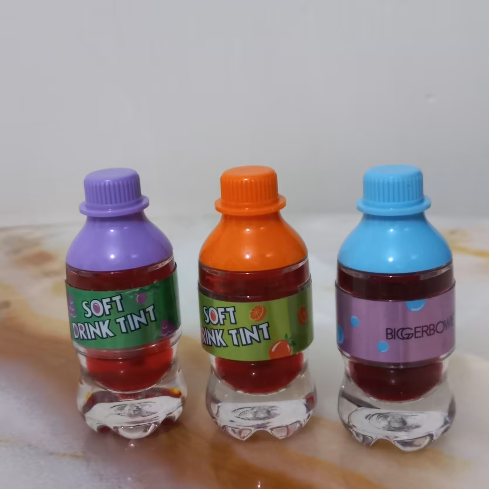 تینت لب نوشابه ای