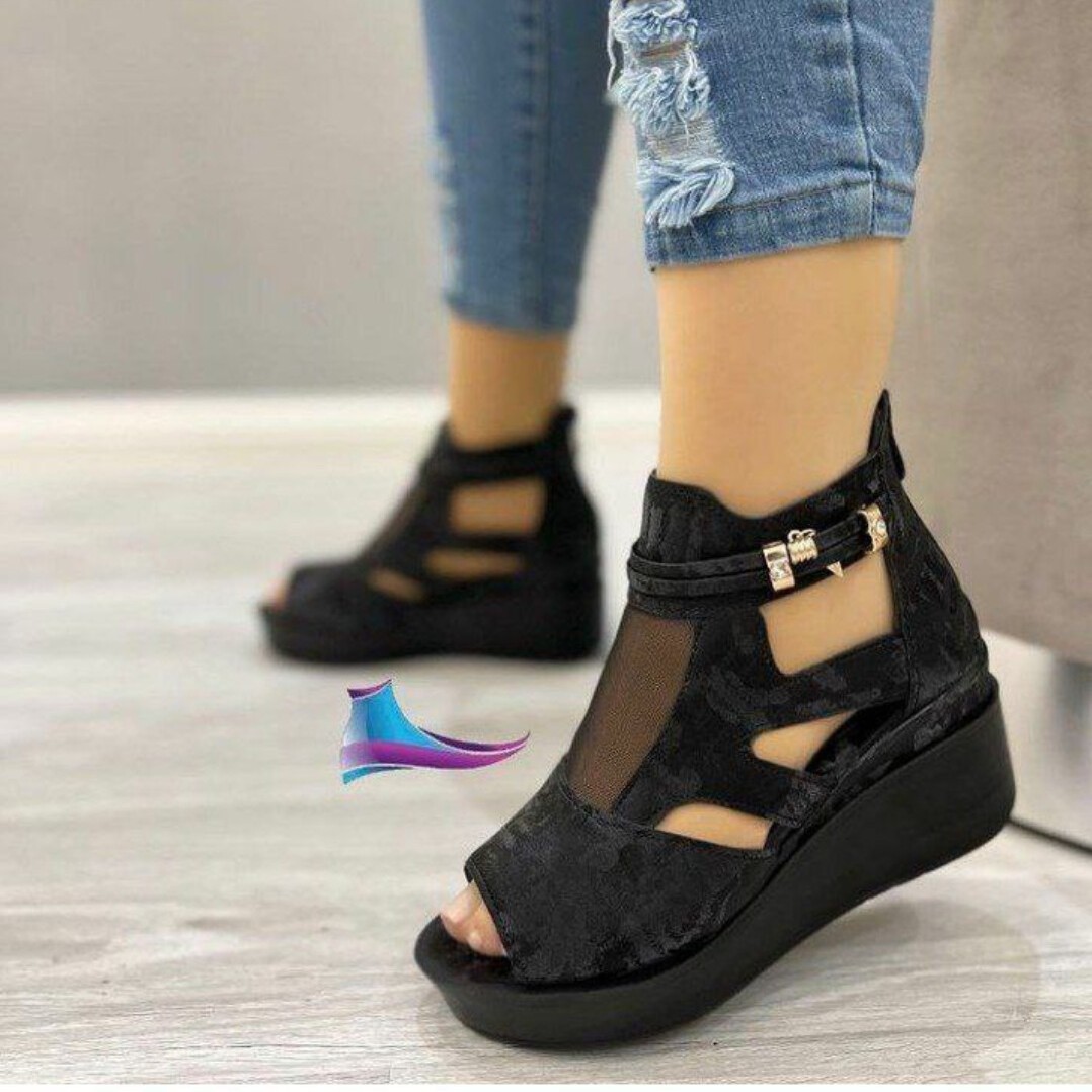 کفش تابستانه زنانه و دخترانه سبک و خنک 
