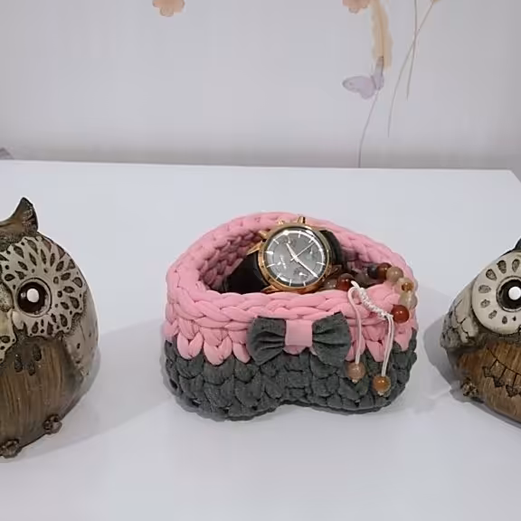 سبد تریکو جای جواهر و اکسسوری و انگشتر و گیره قلبی 