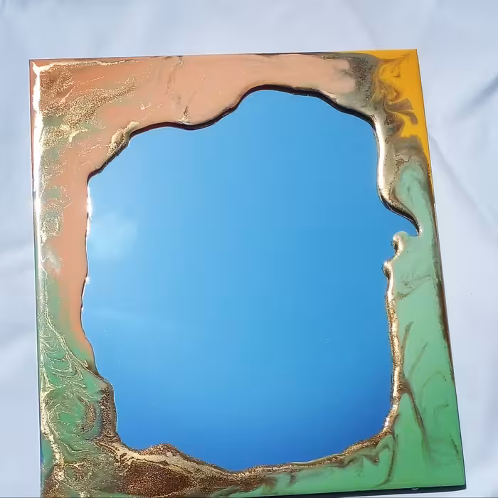 آینه رزین کاری شده ترکیب رنگ زرد آبی طلایی  