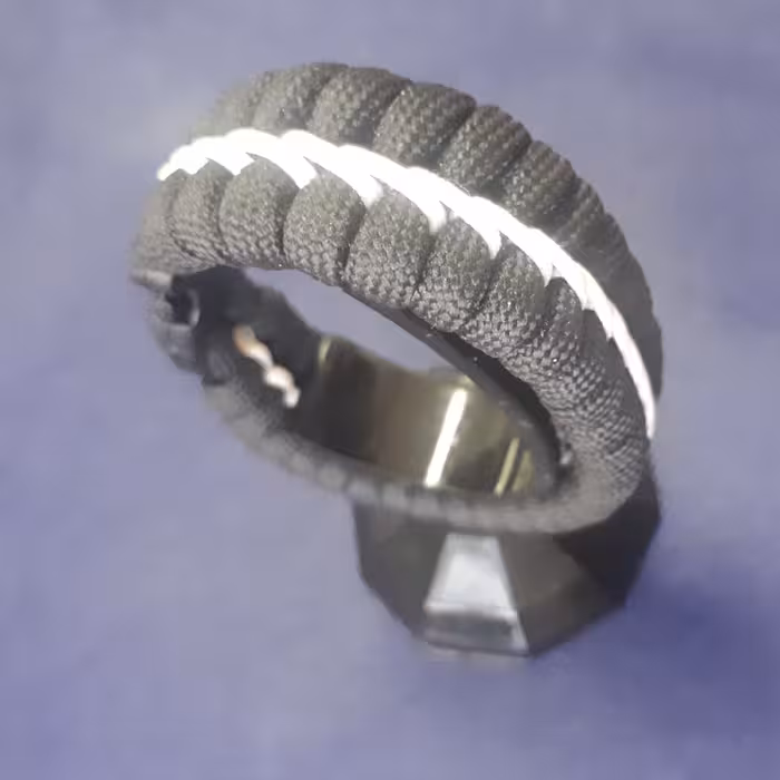 دستبند پارا کورد طرح سفید و سیاه