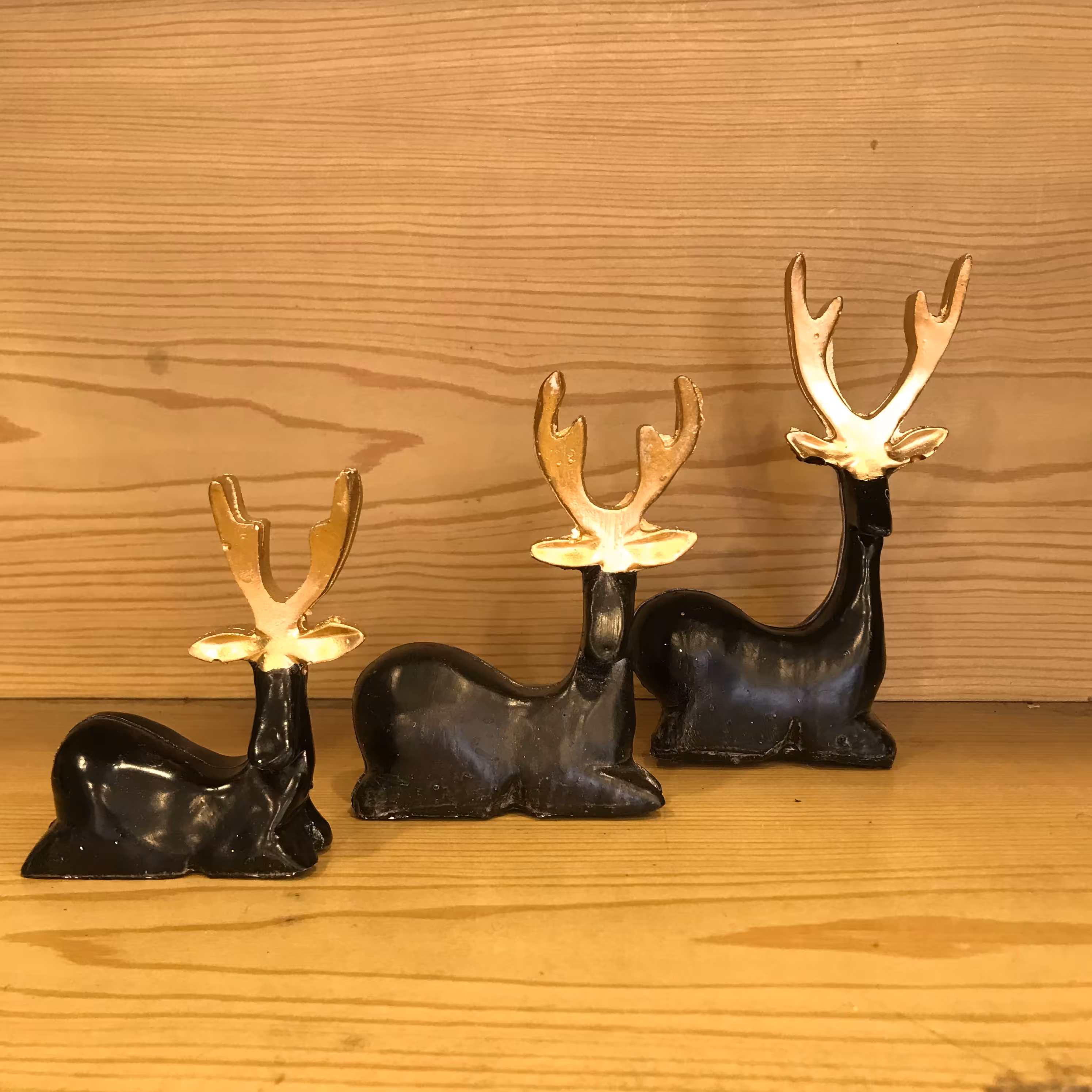 ست مجسمه گوزن-مجسمه دکوری-مجسمه رومیزی-مجسمه-مجسمه زیبا-مجسمه دکوری-مجسمه دکور