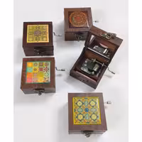 موزیکال باکس سنتی هدیه و کادویی خاص - چهار طرح مختلف