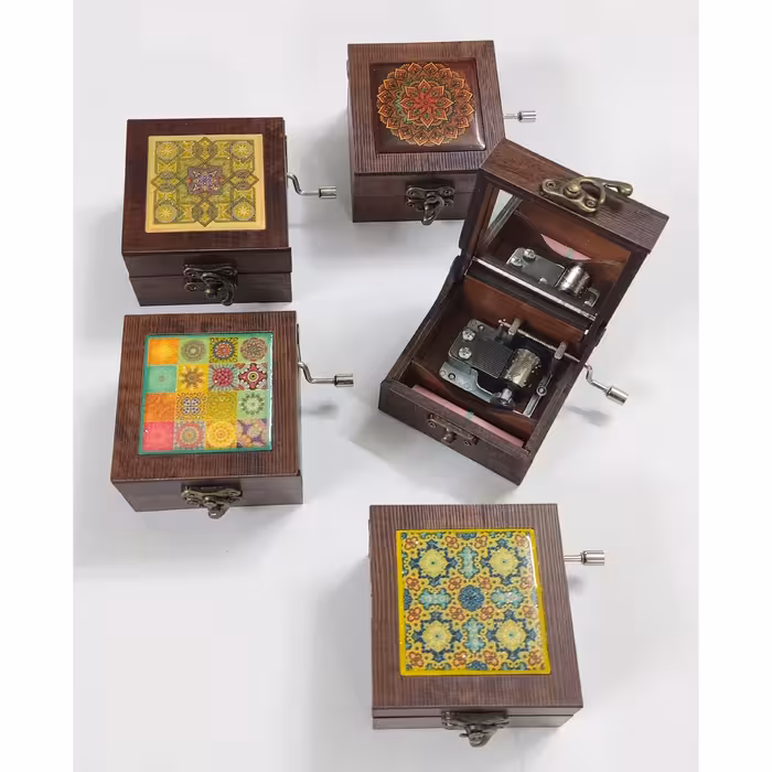 موزیکال باکس سنتی هدیه و کادویی خاص - چهار طرح مختلف