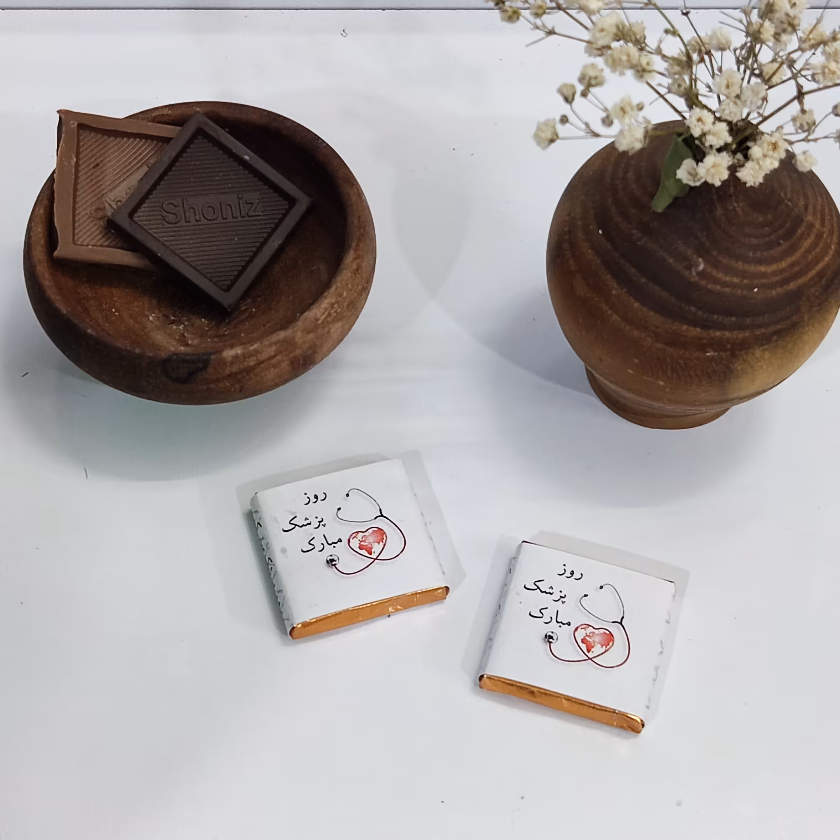 گیفت شکلات ویژه روز پزشک 3