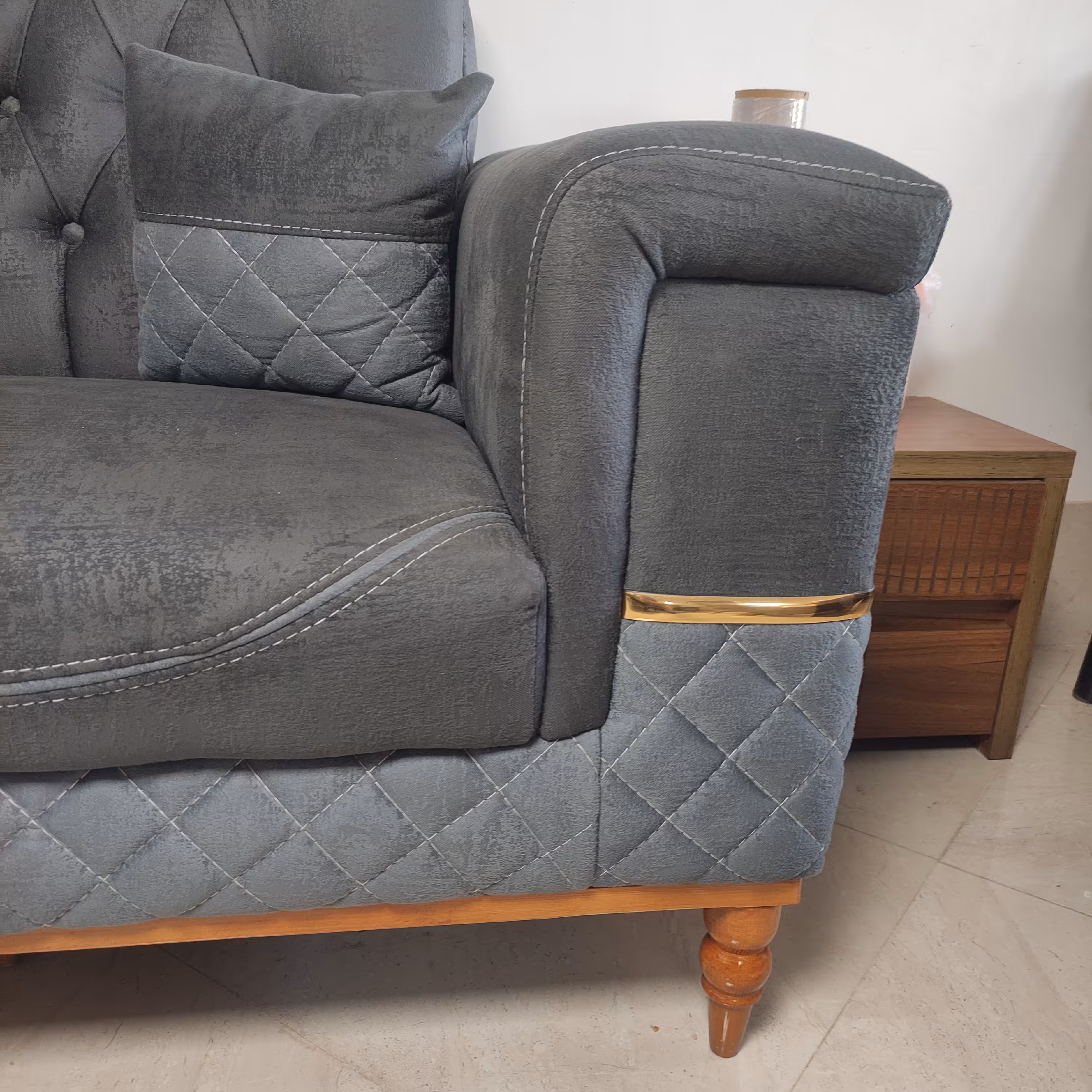 مبل 7 نفره ی اسپرت آرتا  با طرحی جدید و راحتی بالا با قیمت کارگاهی