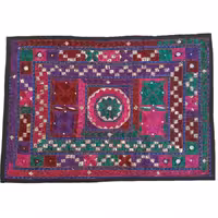 رومیزی مستطیل سوزن دوزی کد SOOZMOS19 نفیس 