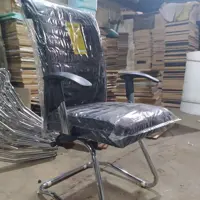 صندلی کنفرانسی کرکره ای اوژن(پس کرایه)