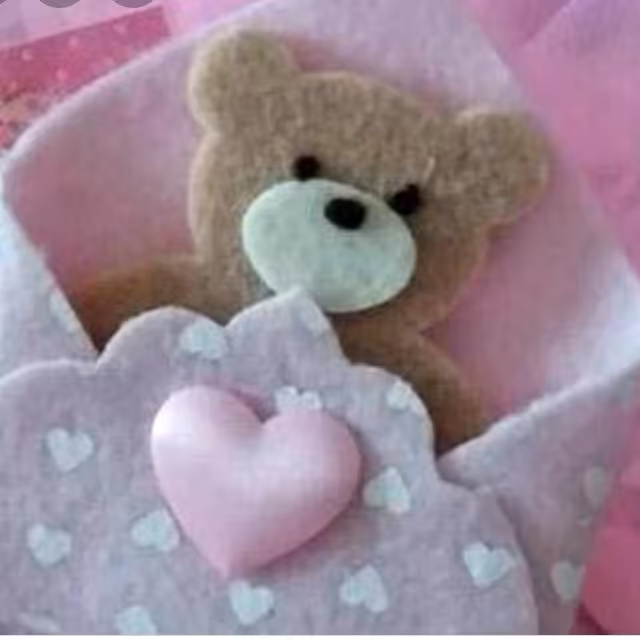 وسایل داخل جعبه(هزینه ی ارسال پس کرایه)