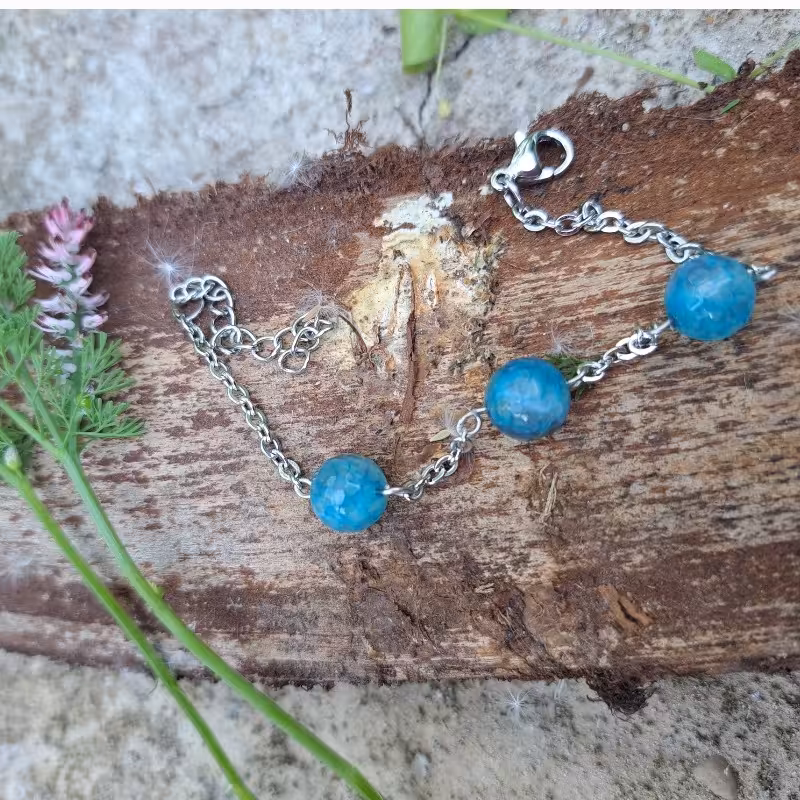 دستبند عقیق آبی (پس کرایه)