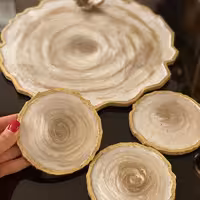 سفره هفتسین رزینی سفید مرواریدی  اقتصادی ست برد سرو و زیرلیوانی کیک خوری 