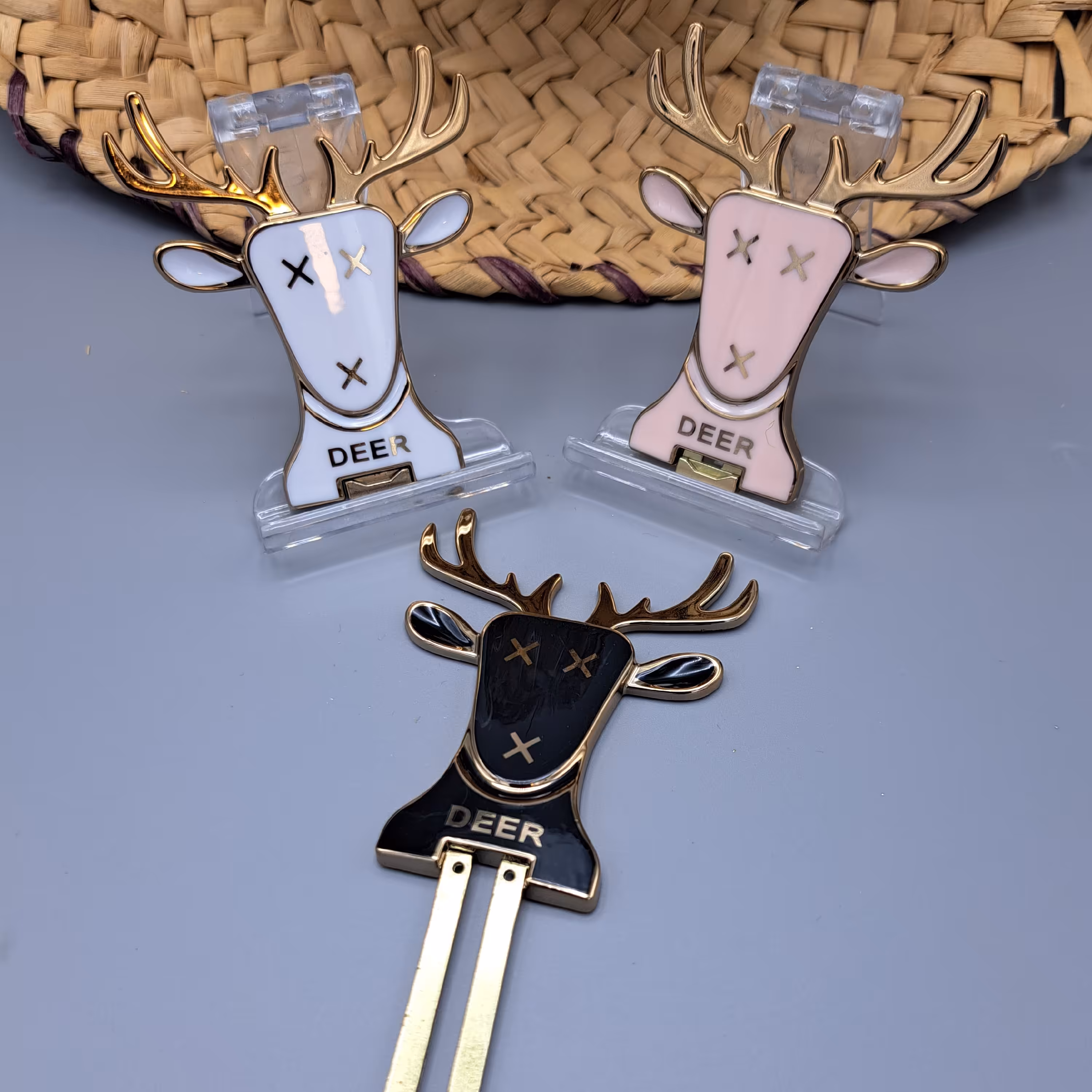 پاپسوکت استندشو طرح گوزن شاخدار