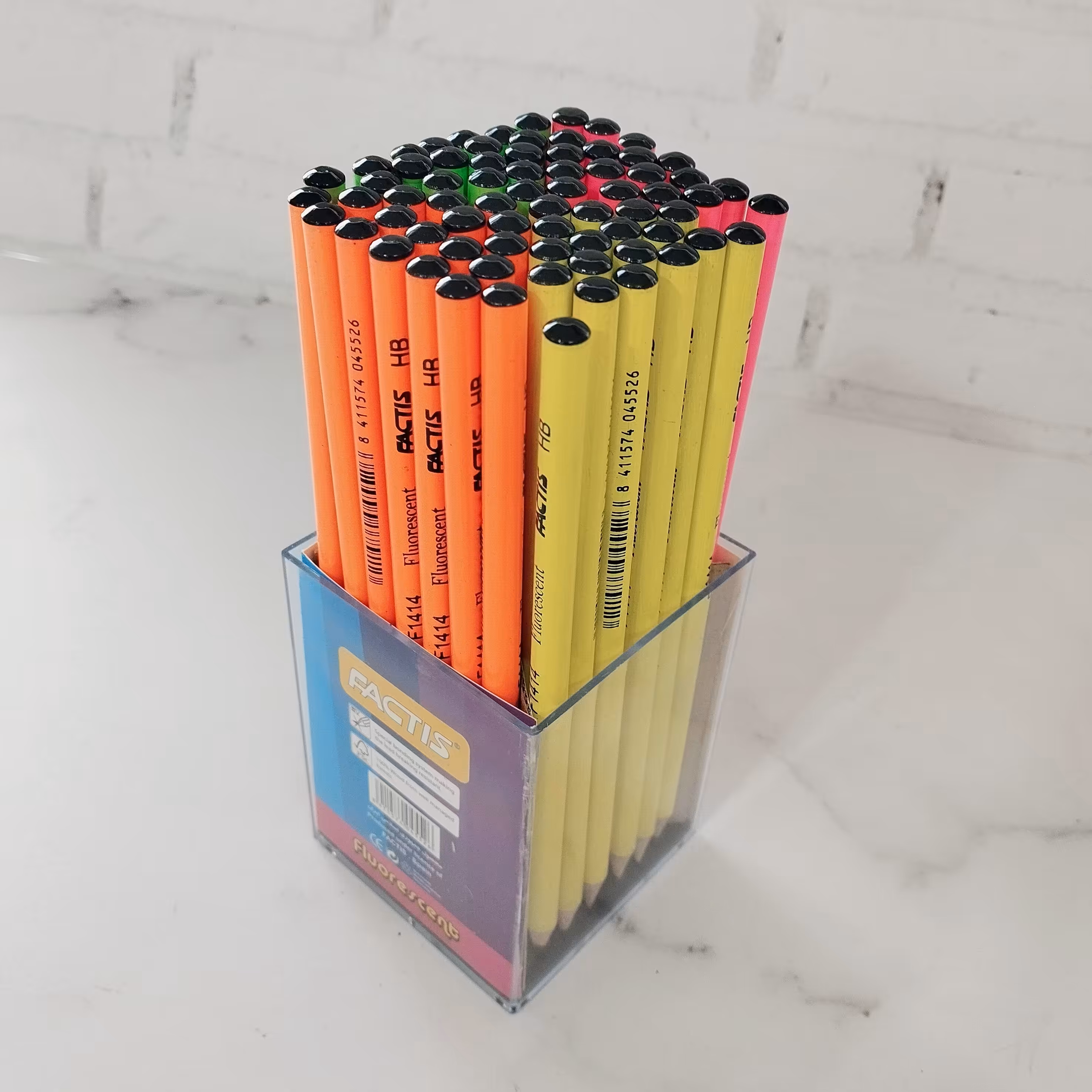 مداد مشکی فکتیس با کیفیت عالی