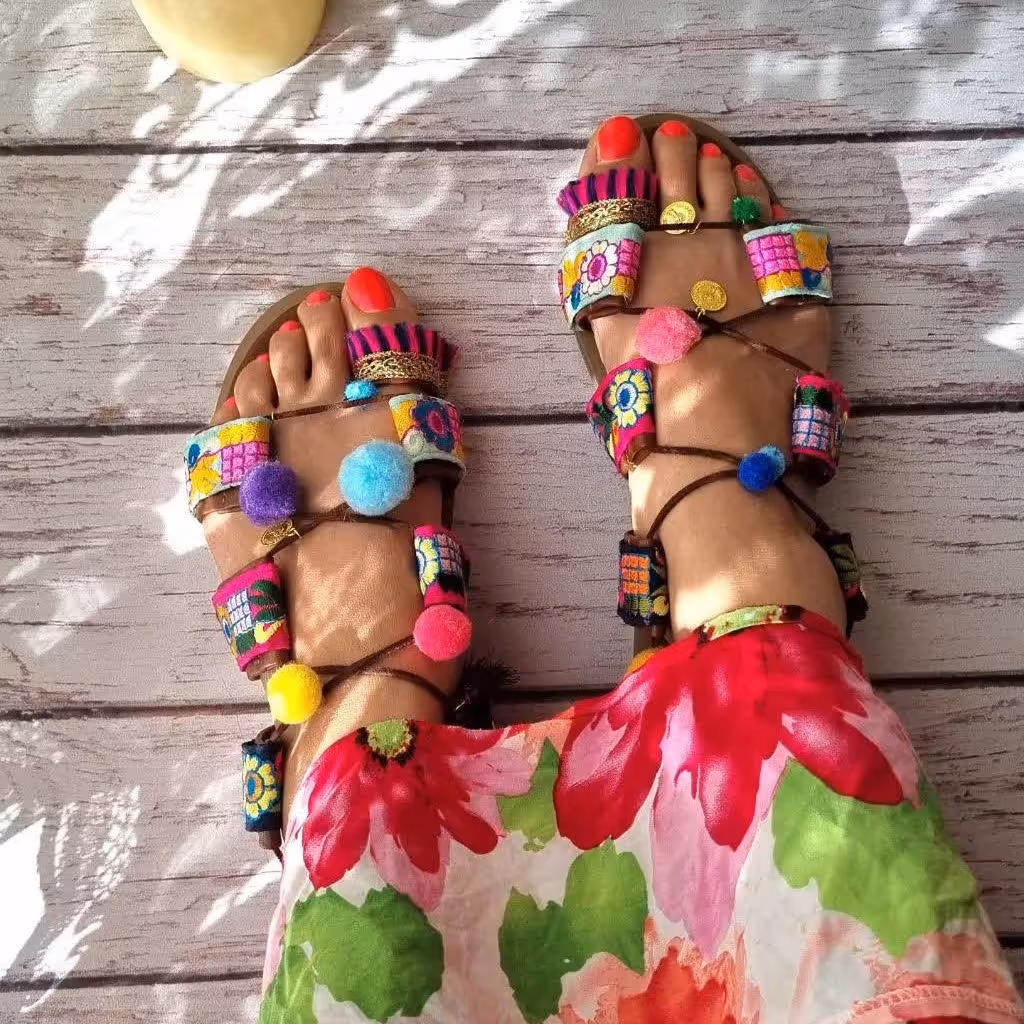 صندل بندی با نوار تزئینی