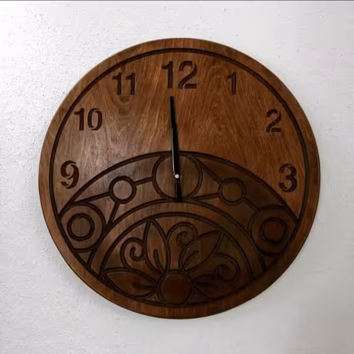 ساعت دیواری تمام چوب 