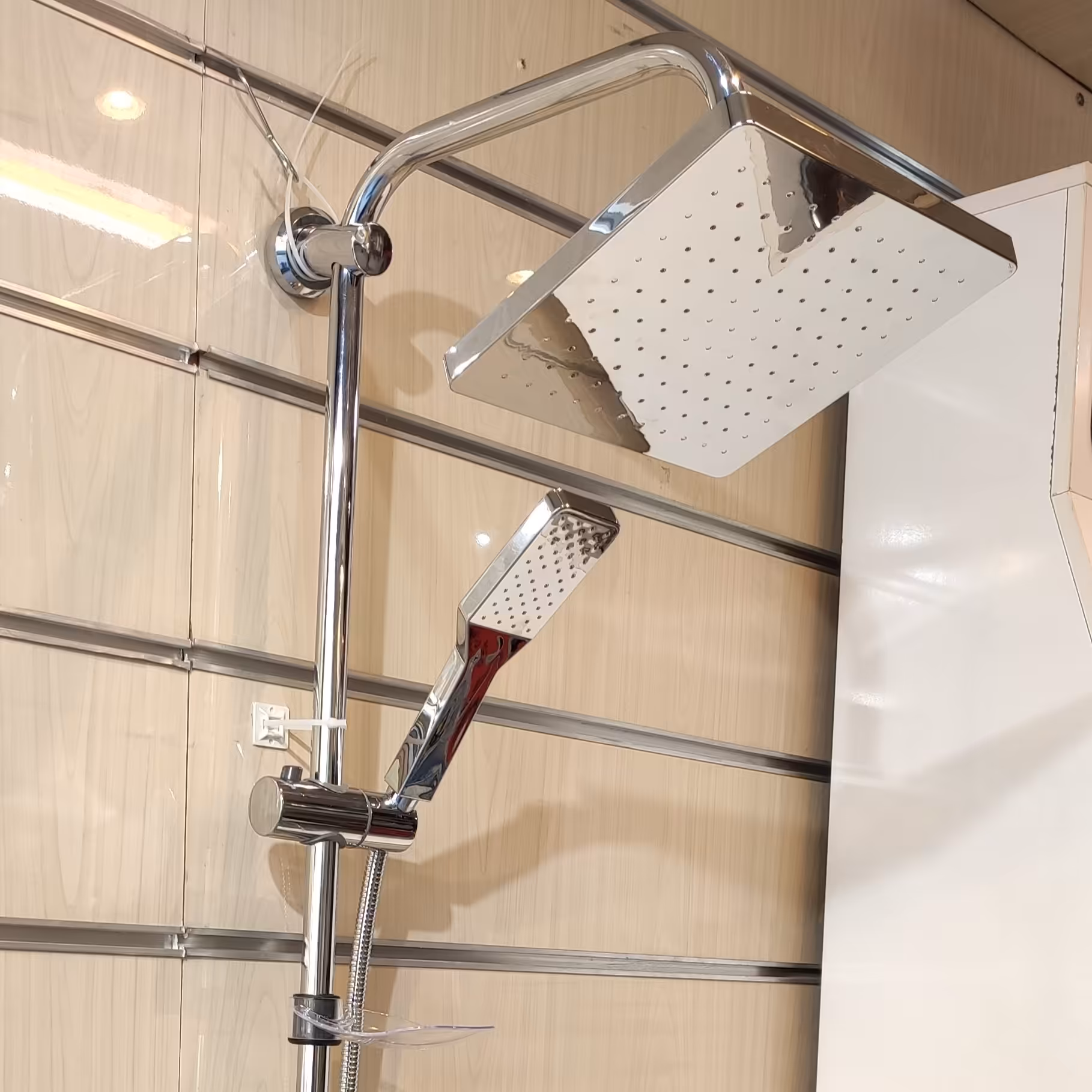 علم دوش دوکاره رسوب گیر اتومات  ارسال با باربری پس کرایه 