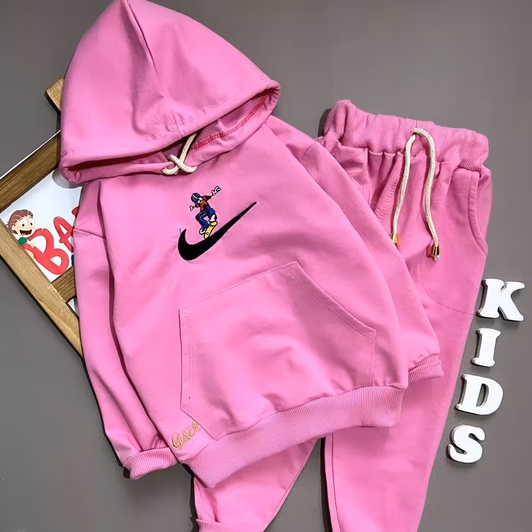 هودی شلوار  اسپرت ست پسرانه ست دخترانه جنس دورس پنبه گرم بالا لاکرا دار اعلا  ارسال رایگان و فوری 