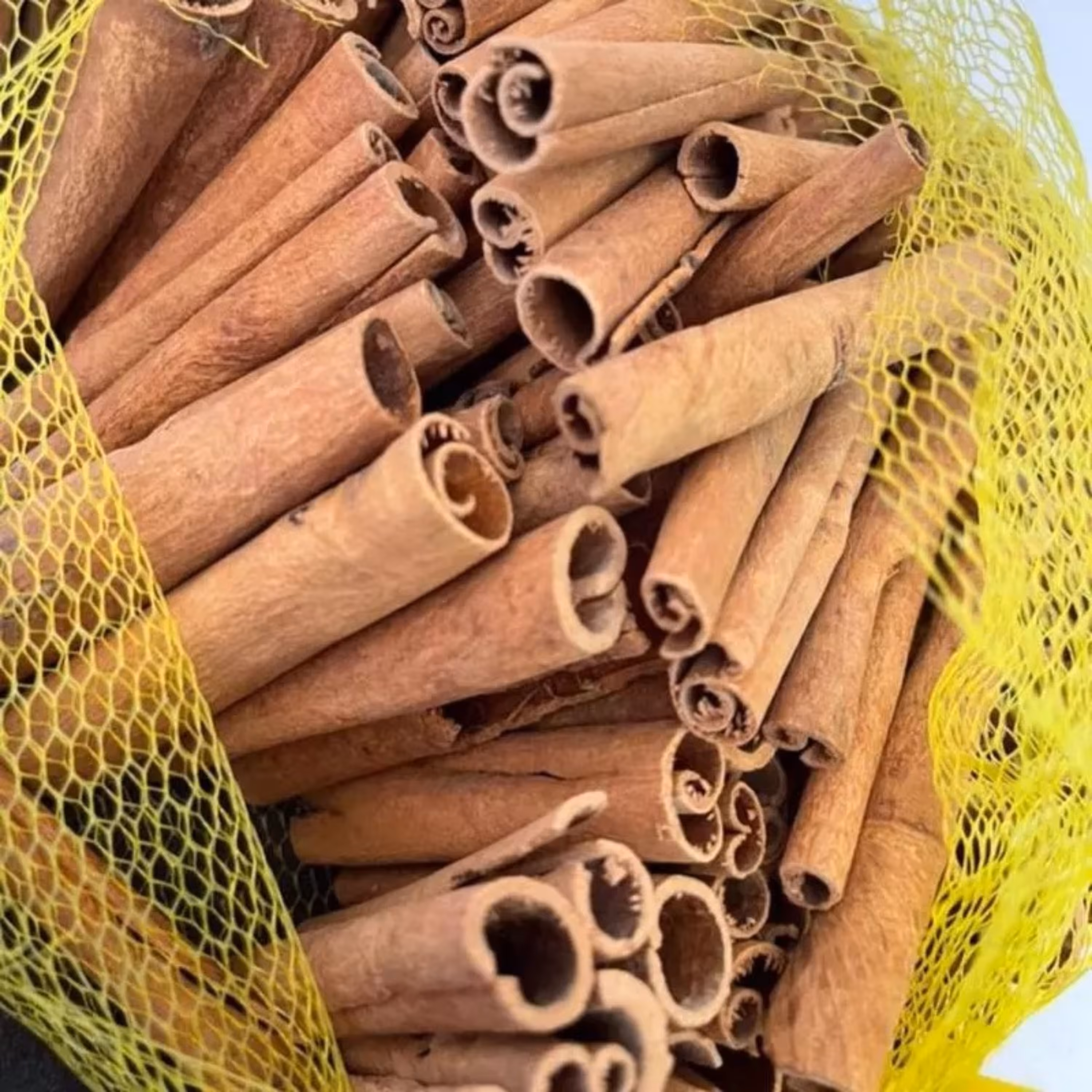 قلم دارچین لوله ای(بسته 250 گرمی)