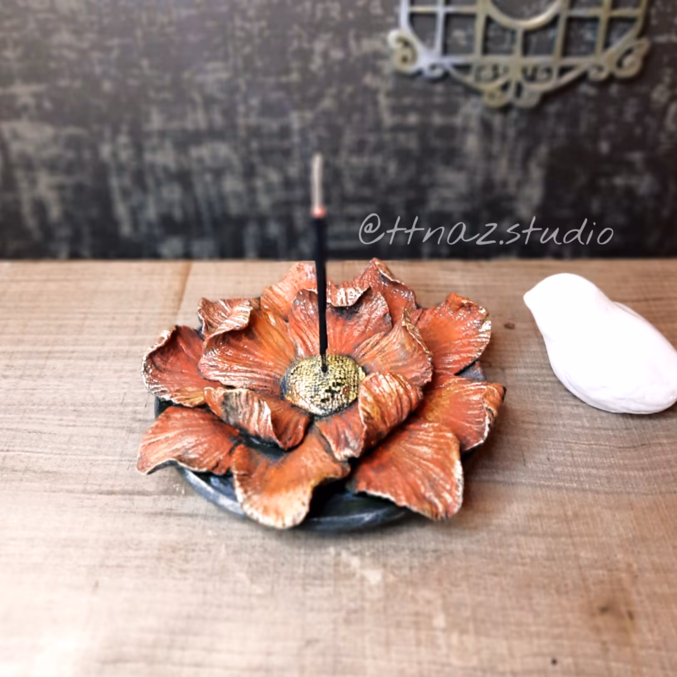 جاعودی دستساز گل، مخصوص عود شاخه ای