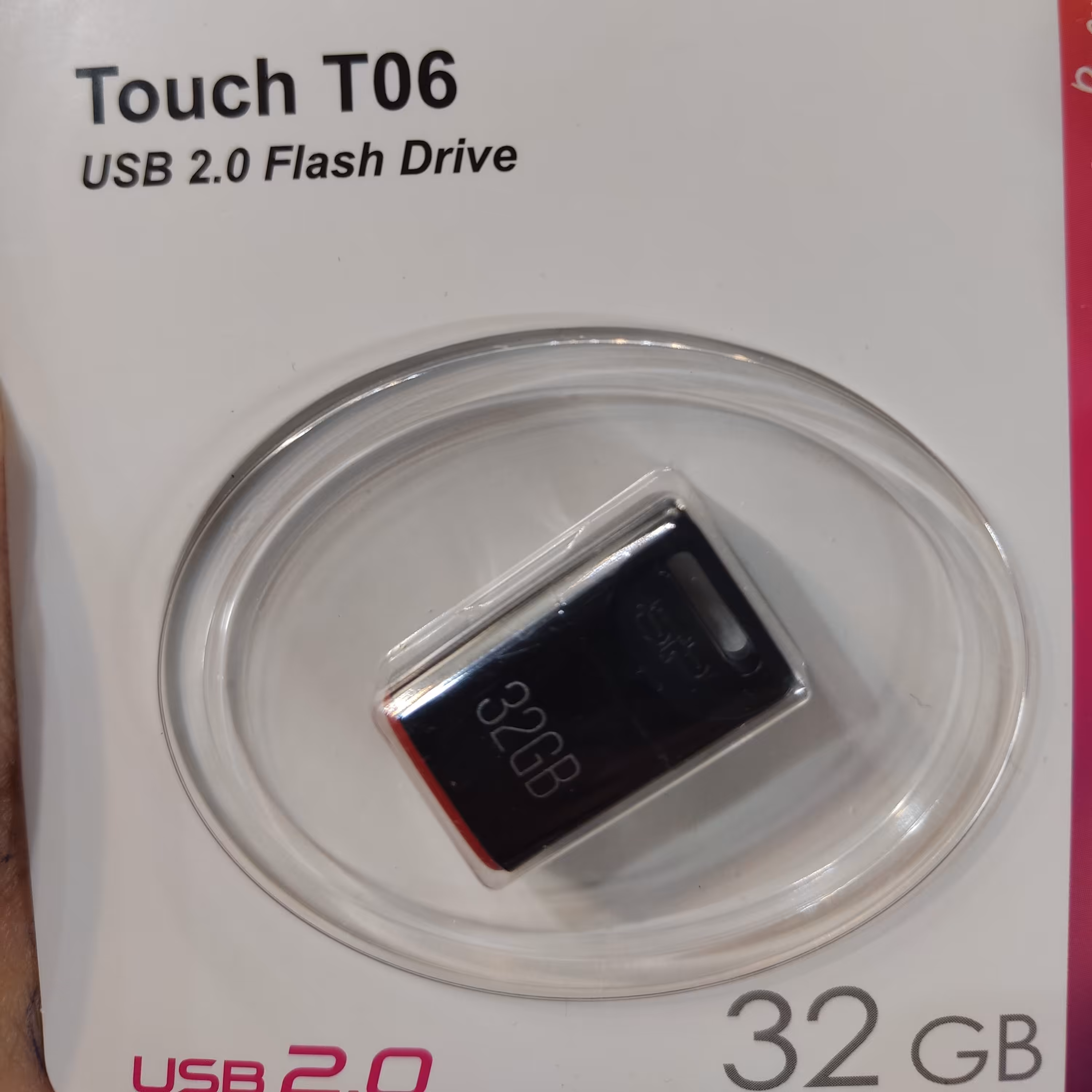 فلش 32گیگ T06سیلیکون پاور باگارانتی متین