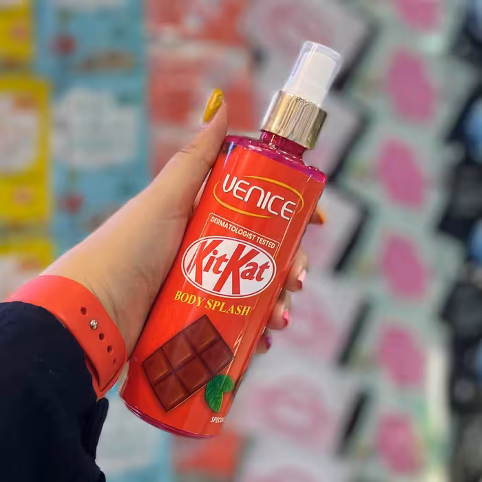 بادی اسپلش شکلات کیت کت فانتزی برند ونیس رایحه جذاب شکلاتی شکلات تخته ای