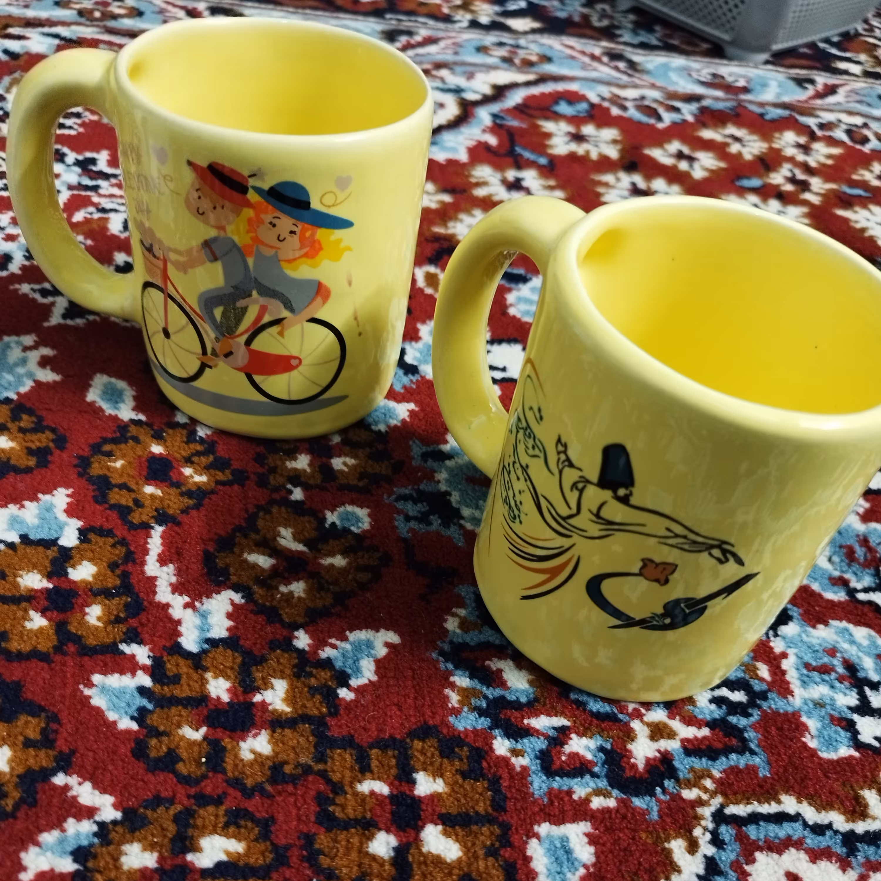 ماگ رنگی طرح دار