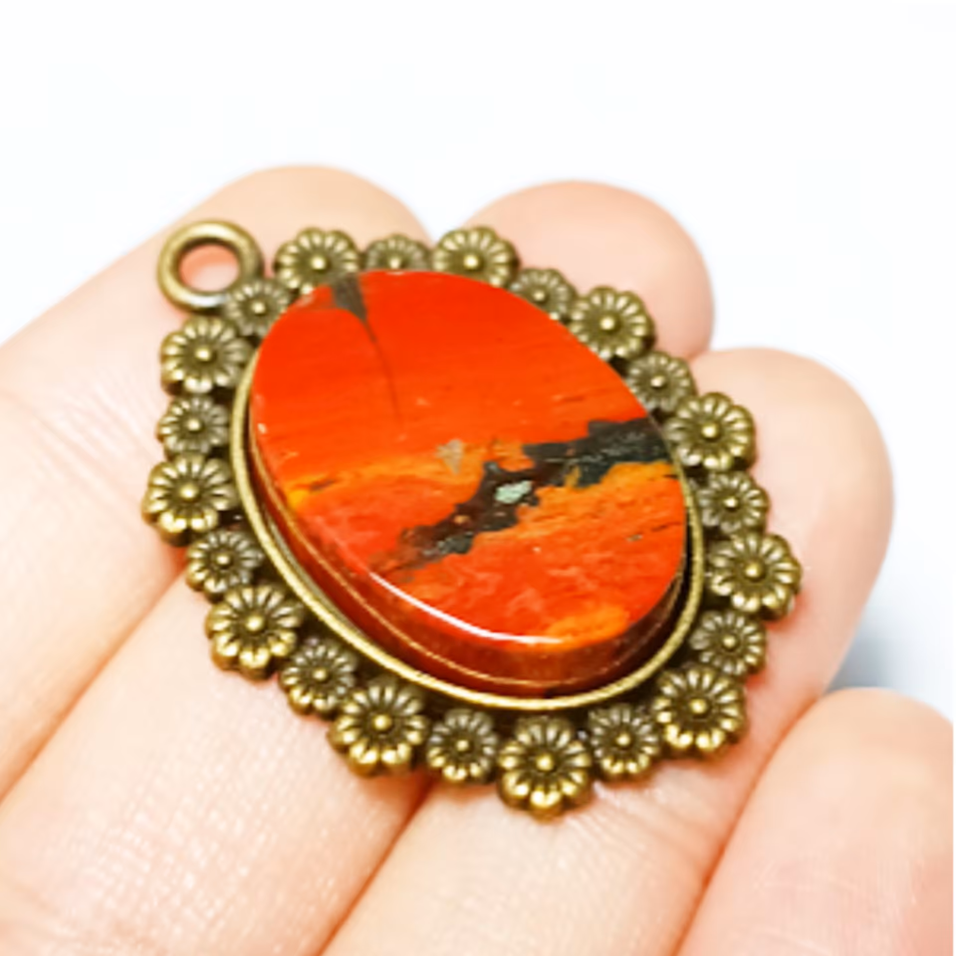 گردنبند برنز با نگین جاسپر طبیعی (قرمز)