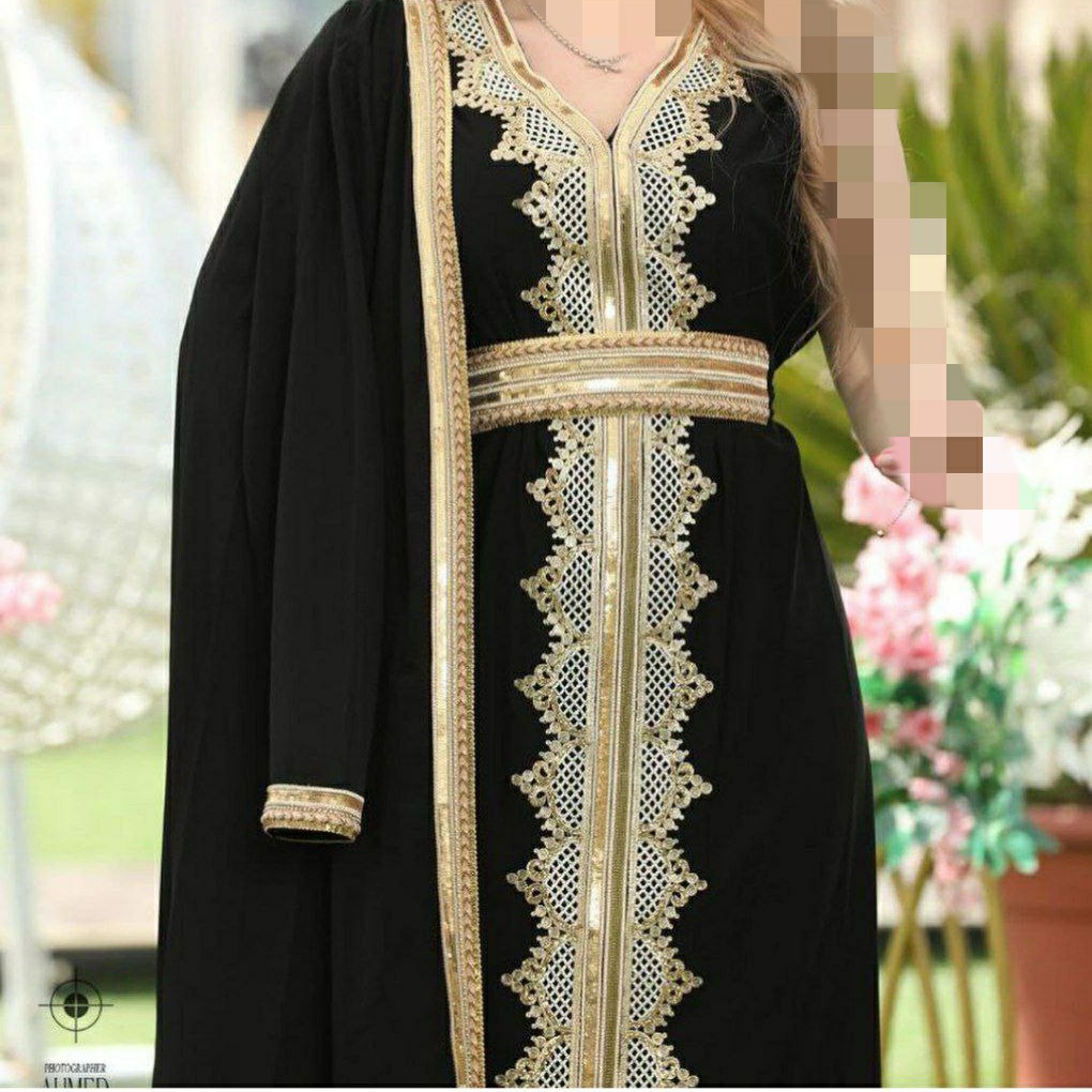 سه تیکه ستین ، زیر و رو ، جنس کیفیت پارچه و دوخت ،تنخور عالی در دو سایز از 38 تا 50